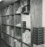 Apoteket Kronan, interiör. Förvaring av medicin.