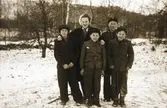 De fem barnen till Hilma Håkansson i Dämmarhult, fyra pojkar och en flicka. (Se även bild EA0202, EA1211)