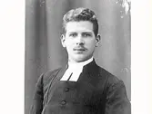 Mansporträtt. Pastor Sixten Block.