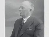 Porträtt av en medelålders man. Handelsföreståndare Karl Andersson, Varberg.