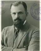 Ateljéporträtt, konservator John Österlund