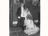 Brudpar. Bröllopsbild. Karl Andersson med fru, Varberg.