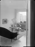 FÄRG- OCH SVARTVITFOTOGR. AV MÖBL. LÄG. KALMAR - HÄLSINGBORG