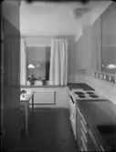 FÄRG- OCH SVARTVITFOTOGR. AV MÖBL. LÄG. KALMAR - HÄLSINGBORG