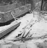 TOALETT UTENCILIER OCH BYGGNADSTOMT NACKA