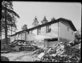 EXT. JANS NACKA
EXT.