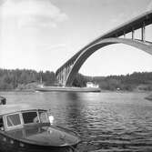 Fartyget Marie Christine vid Sandöbron
