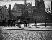 Uppsala domkyrka och Akademikvarnens gård från Östra Ågatan, Uppsala efter 1893