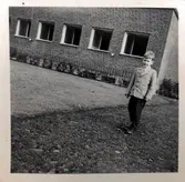 Vänersborg. Utanför tvättinrättningen på Bangatan