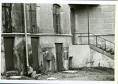Köping sf, kv. Disa 2. Apotekshuset vid Stora torget.
Inför renoveringen 1985.
