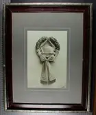 Tavla med lagerkrans helgad åt hjältekonungen Gustav II Adolf, 1907