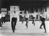 Gymnastiklektion, 1910-tal