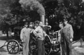 Män vid brandspruta, 1926