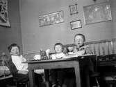 Supé i barnkammaren, 1917