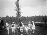 Dans kring majstången, 1919