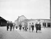 På väg från Centralstationen, maj 1931