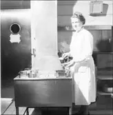 INTERIÖRER FRÅN RINGBARERNA VID NORRA STATIONSGATAN, S:T ERIKSGATAN, BIRGER JARLSGATAN, RIKSBANKEN