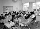 Klassfoto Kommunala Flickskolan Örebro, 1963