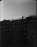 NEON REKLAM OCH REKLAMPLANSCHER I OSTERMANS MARMORHALLAR