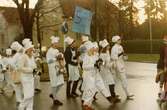 Parad vid Risbergska skolans 10-årsjubileum, november 1981