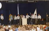 Vid talarstolen på Risbergska skolas 10-årsjubileum, november 1981