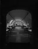 SUNDBYHOLMS SLOTT
INTERIÖR KÄLLARVALV, FESTSAL, ARMATUR FRÅN 