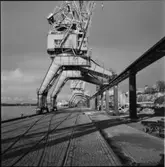 KVARNEN TRE KRONOR FRÅN STADSGÅRDE MED LYFTKRAN