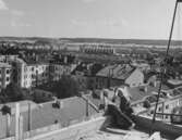 Utsikt mot sydost från polishusets tak, 1957-08-19