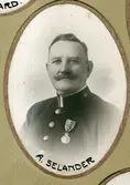 Polisman A. Selander i Örebro Poliskår, 1921