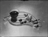 ORREFORSGLAS MED GRÖNSAKER, FRUKT, KEX, OST