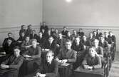 Klass 5 b 5 och 4 4 på Karolinska skolan, läsåret 1943-1944