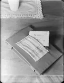 BARNKLÄDER OCH LEKSAKER