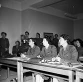 Lottakåren på instruktionskurs, april 1958