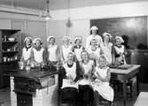 Elever på Margareta Hushållsskola, maj 1934