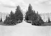 Vägen till regementets kanslihus, 1940-tal