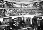 Interiör från stadsbiblioteket, 1943
