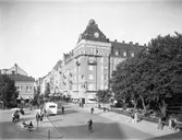 Trafik på Storgatan, 1930-tal