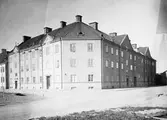 Hörnhus på Bromsgatan och Längbrotorg, 1930-tal