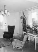 Fåtöljer i vardagsrum, 1948