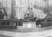 Invigning av Olaus Petristatyn, 1934