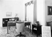 Möbler till A. P. Hallqvists chefskontor från Klaessons möbler, 1940-tal