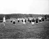 Gymnastikflickor på träningsläger, 1930-tal