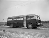Buss med gasgenerator, november 1942