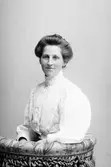 Anny Karlsson, 1908