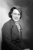 Fröken Mathisen, 1934