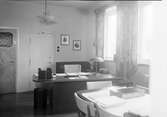 Skrivbord på kontor, 1948