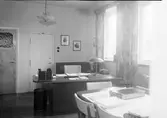 Skrivbord på kontor, 1948
