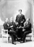 Groggande herrar, 1910