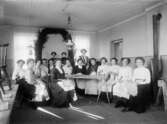 Elever i slöjdskolan, 1911