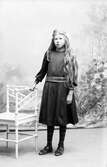 Flicka med långt hår, juli 1911